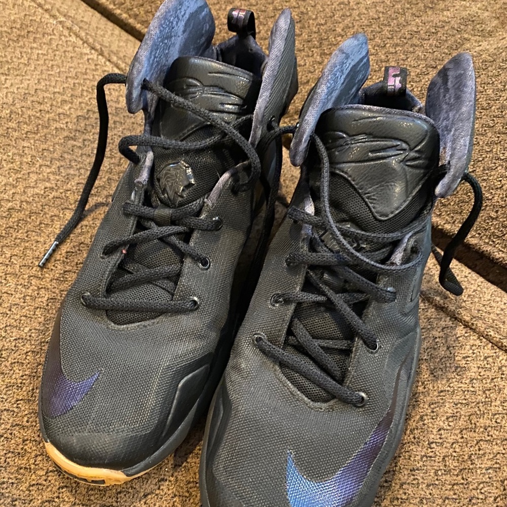 Nike Boys Basketball Shoes 6.5